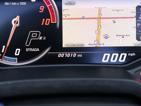 Used 2018 Lamborghini Huracan Performante image 50