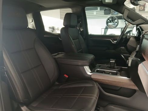 Used 2023 Chevrolet Silverado 1500 High Country w/ High Country Premium Package image 14