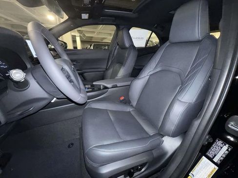 New 2025 Lexus UX 300h AWD image 2