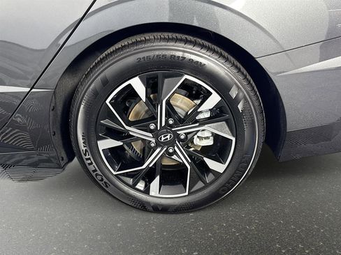 Certified 2025 Hyundai Sonata SEL image 29