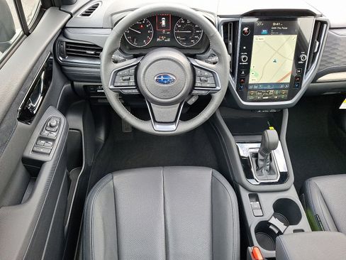 Certified 2025 Subaru Forester Limited image 11