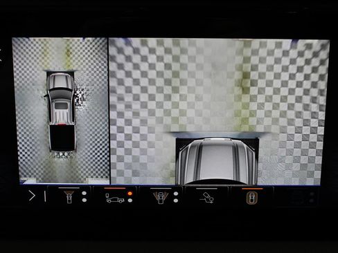 Used 2025 GMC Sierra 1500 AT4 w/ Technology Package AWD/4WD image 25