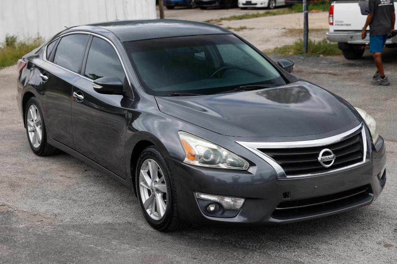 Used 2013 Nissan Altima 2.5 SL FWD image 15