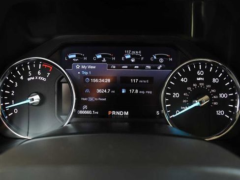 Certified 2019 Ford Expedition XLT w/ Equipment Group 202A image 36