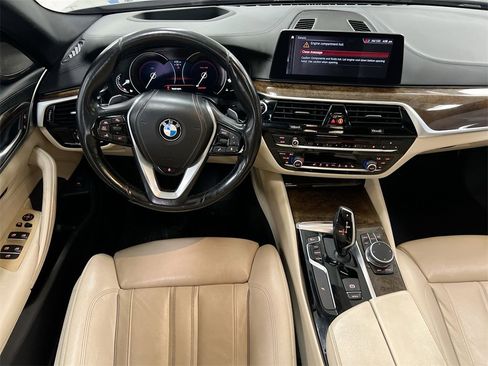 Used 2019 BMW 540i xDrive image 21