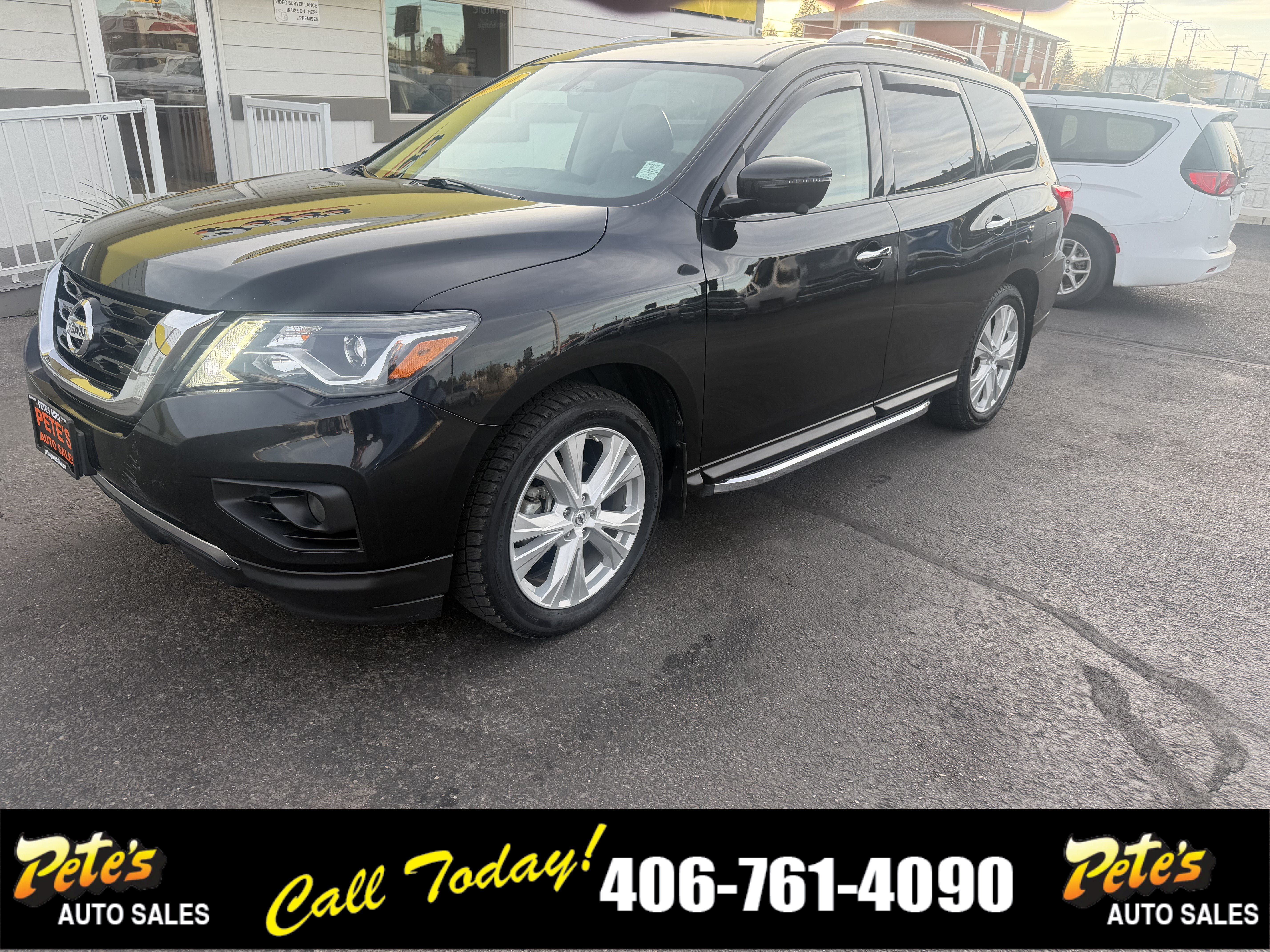 Used 2019 Nissan Pathfinder SL w/ SL Premium Package AWD/4WD image 7