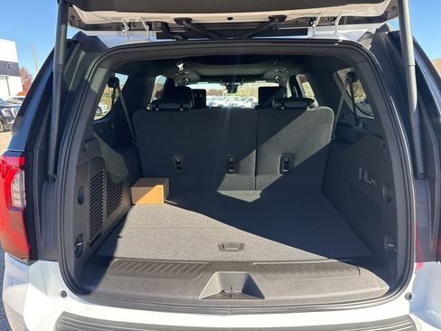 New 2026 GMC Yukon XL Elevation image 23