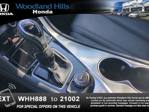 Used 2017 INFINITI Q60 2.0t w/ Moonroof Package RWD image 17