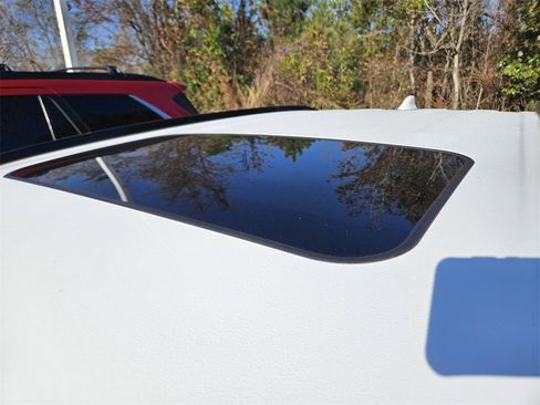 Used 2023 Toyota RAV4 XLE image 5