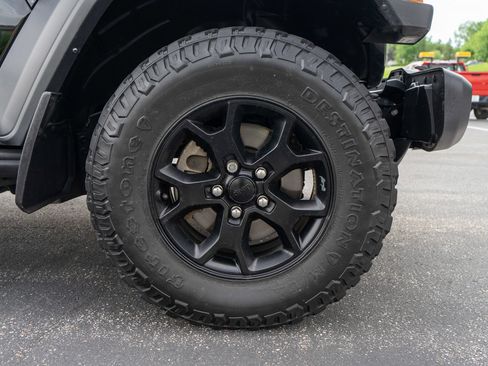 Used 2023 Jeep Wrangler Unlimited Sport AWD/4WD image 11