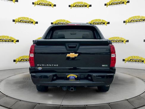 Used 2012 Chevrolet Avalanche LT RWD image 4