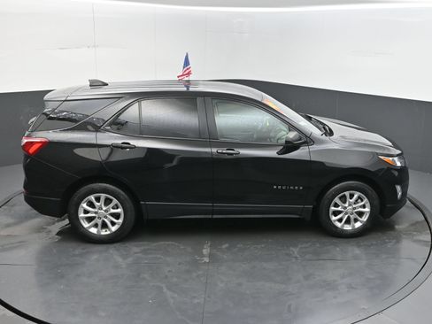 Used 2021 Chevrolet Equinox LS w/ LS Convenience Package FWD image 40