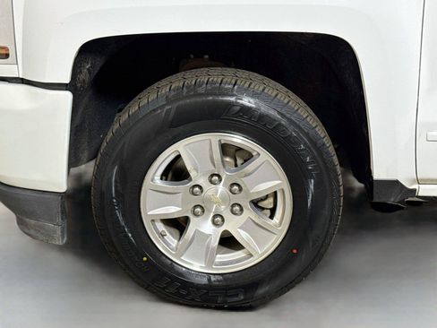 Used 2019 Chevrolet Silverado 1500 LT RWD image 27