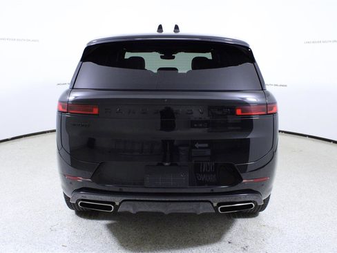 Used 2024 Land Rover Range Rover Sport Dynamic SE AWD/4WD image 6