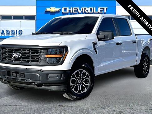 Used 2025 Ford F150 XL image 3