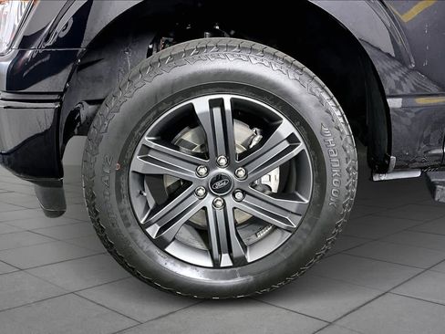 Used 2023 Ford F150 Lariat image 11