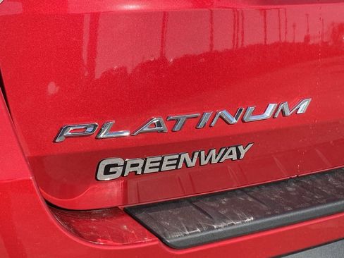 New 2026 Ford Explorer Platinum image 9