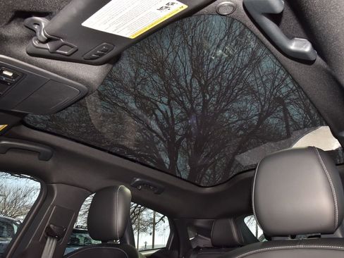 Used 2023 Ford Mustang Mach-E GT w/ GT Performance Edition image 30