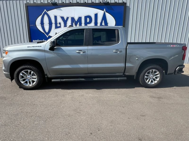 Used 2023 Chevrolet Silverado 1500 RST w/ Protection Package AWD/4WD image 18