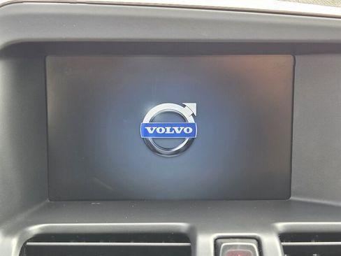 Used 2012 Volvo XC60 T6 image 29