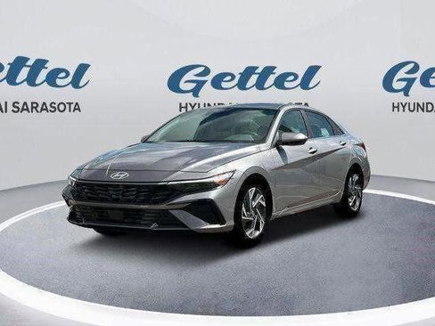 New 2025 Hyundai Elantra SEL w/ Cargo Package image 1