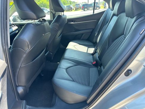 Used 2022 Toyota Camry SE FWD image 20