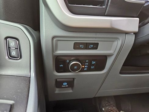 Used 2023 Ford F150 XLT w/ Trailer Tow Package image 14