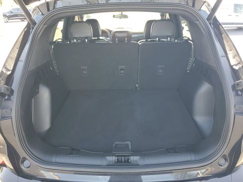 Certified 2024 Ford Escape ST-Line w/ Tech Pack #1 AWD/4WD image 7