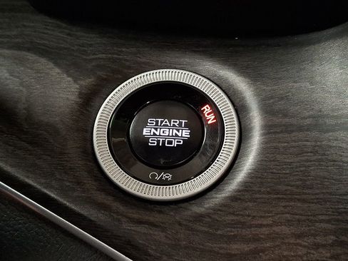 Used 2024 Jeep Grand Cherokee Limited 4xe image 17