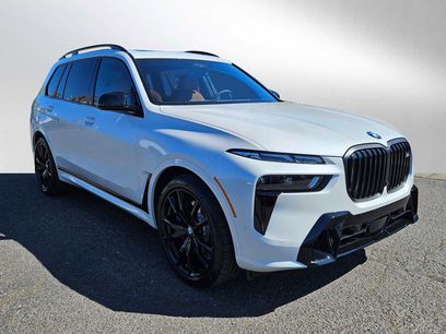 New 2025 BMW X7 M60i