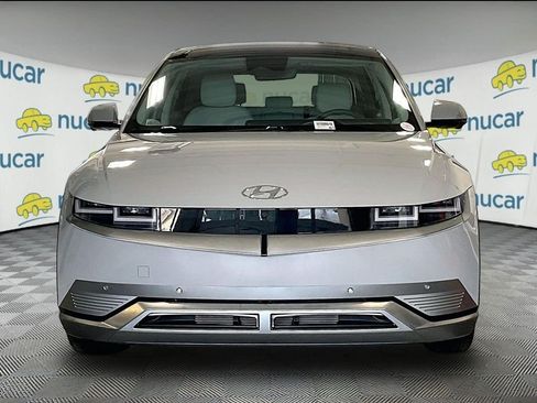 Used 2023 Hyundai Ioniq 5 Limited AWD/4WD image 2