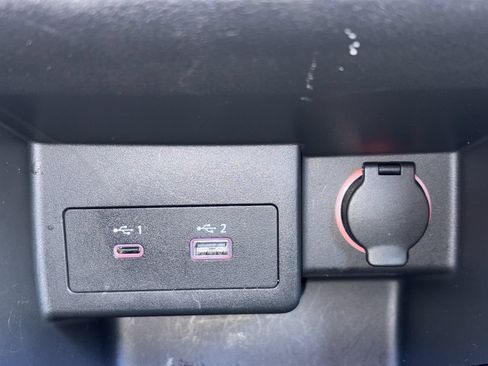 Certified 2024 Nissan Kicks SV FWD image 6