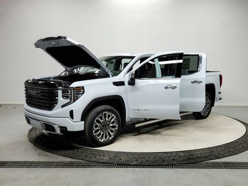 New 2026 GMC Sierra 1500 Denali Ultimate image 11