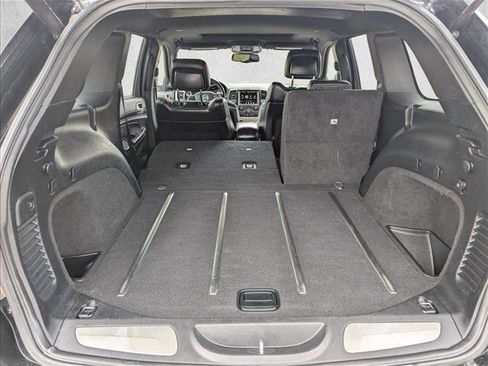Used 2016 Jeep Grand Cherokee Limited w/ Trailer Tow Group IV AWD/4WD image 6