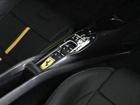 Used 2024 Ferrari SF90 Spider image 20