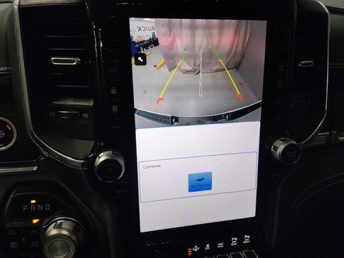 Used 2022 RAM 1500 Limited image 32