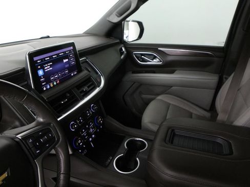 Used 2021 Chevrolet Tahoe LT RWD image 17