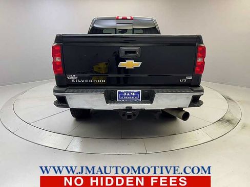 Used 2018 Chevrolet Silverado 2500 LTZ w/ Duramax Plus Package AWD/4WD image 4