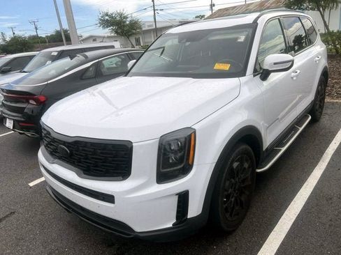 Used 2021 Kia Telluride EX w/ EX Premium Package AWD/4WD image 2