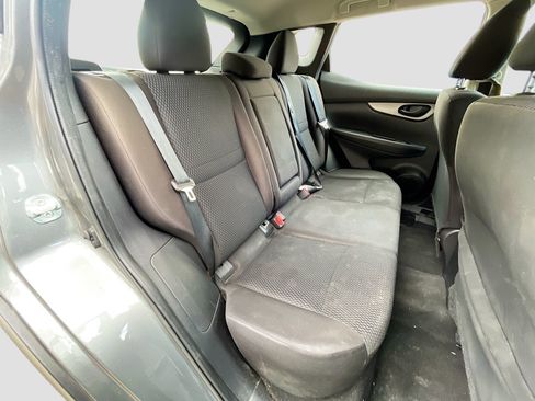 Used 2019 Nissan Rogue Sport S w/ Appearance Package FWD image 15