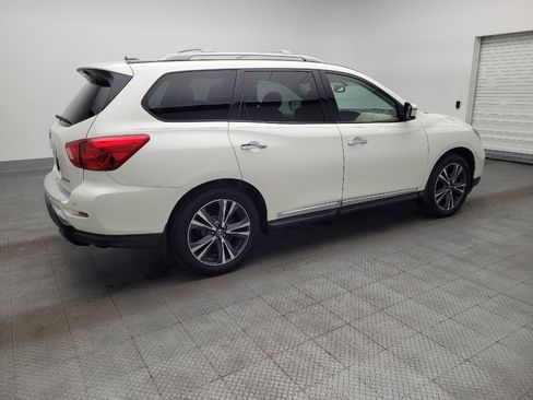 Used 2018 Nissan Pathfinder Platinum w/ Cargo Package image 10