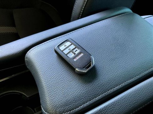 Used 2019 Honda Civic Sport image 31