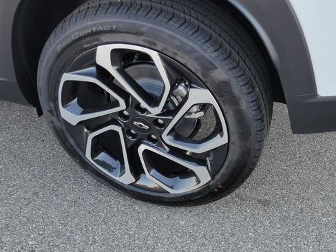 New 2026 Chevrolet Trax RS w/ Driver Confidence Package image 6