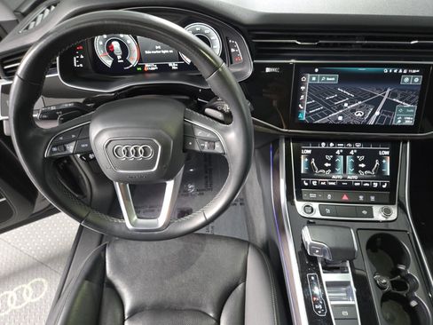 Used 2022 Audi Q8 Premium Plus w/ Premium Plus Package image 12