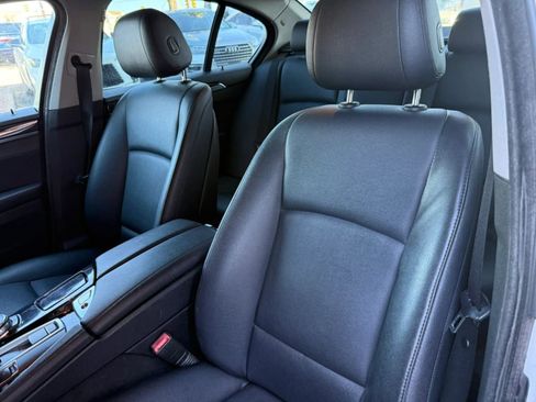 Used 2015 BMW 528i Sedan RWD image 38