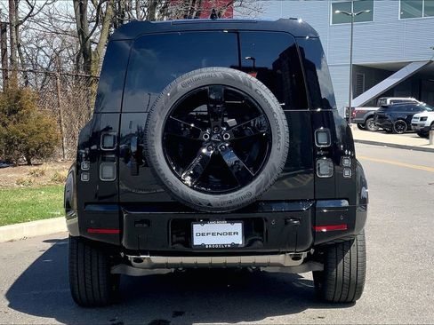 New 2026 Land Rover Defender 110 X-Dynamic SE AWD/4WD image 4
