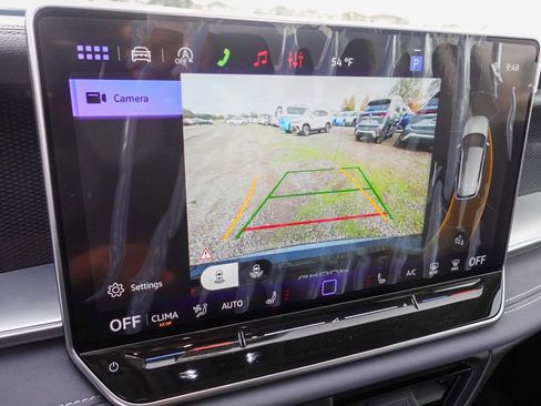 New 2026 Volkswagen Tiguan SE image 20