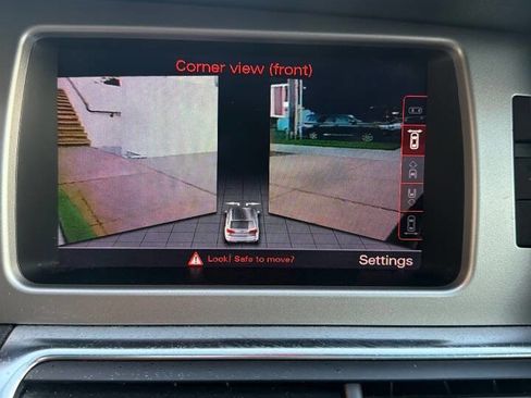 Used 2014 Audi Q7 TDI Prestige w/ Prestige Package image 46