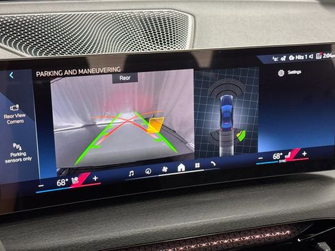 New 2026 BMW 330i Sedan w/ Premium Package image 24