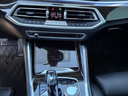 Used 2023 BMW X6 M50i w/ Executive Package AWD/4WD image 41